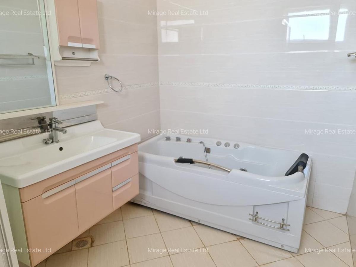 3 Bed Apartment with En Suite in Rhapta Road - 13