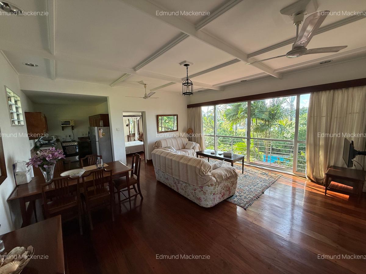 Serviced 2 Bed Apartment with En Suite at Ras Kisauni Road - 2