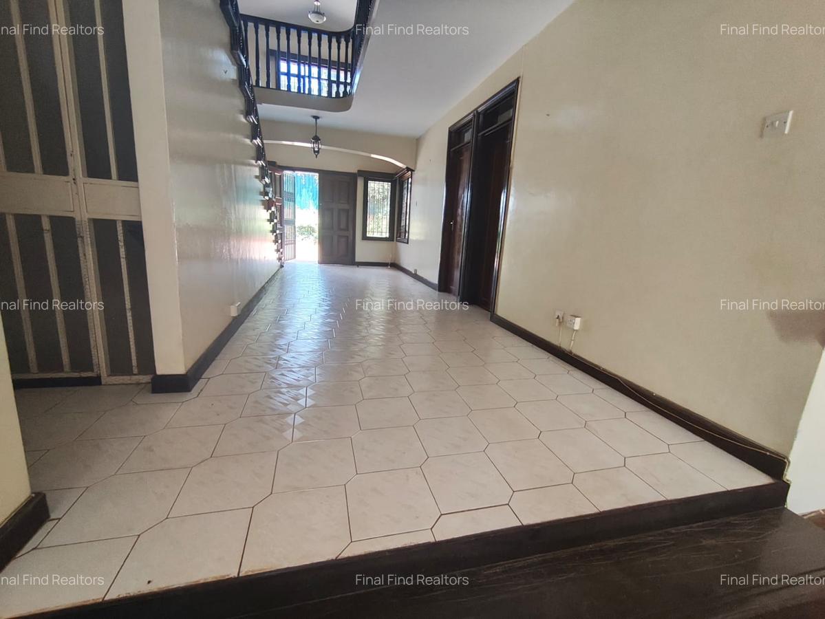4 Bed House with Garden in Runda - 15