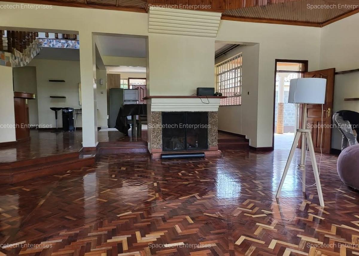 5 Bed House with En Suite in Runda - 5