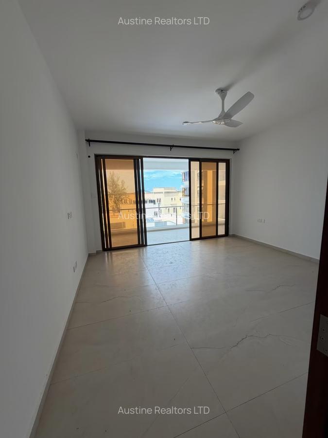 3 Bed Apartment with En Suite in Nyali Area - 16