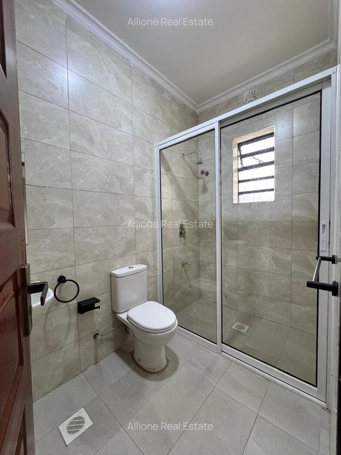 5 Bed Townhouse at Near Galleria Mall - 19