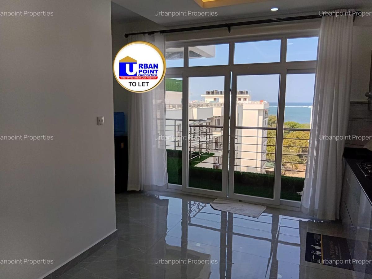Serviced 3 Bed Apartment with En Suite in Nyali Area - 2