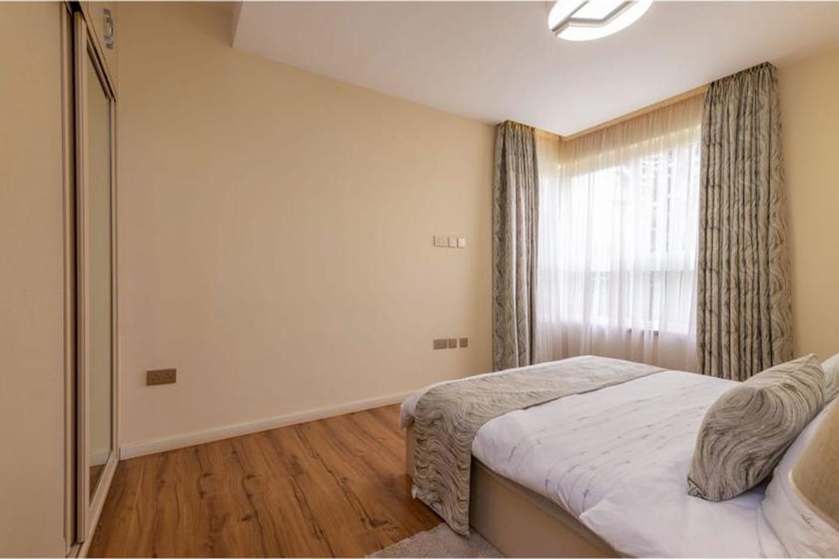 4 Bed Townhouse with En Suite at Paradise Lost - 3