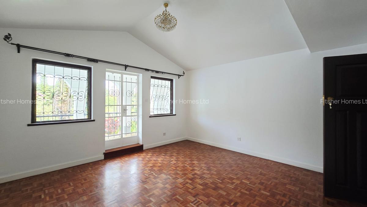 4 Bed House with En Suite in Muthaiga - 12