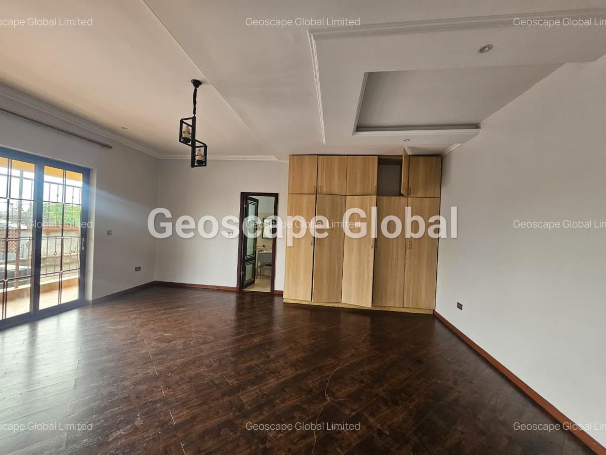 4 Bed House with En Suite in Muthaiga - 9