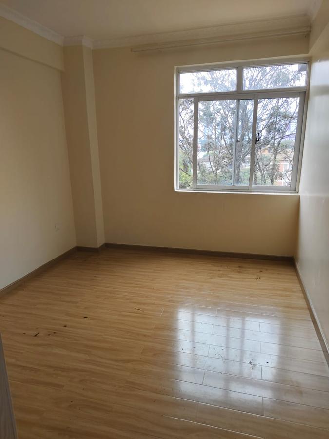 Serviced 3 Bed Apartment with Gym in Kilimani - 3