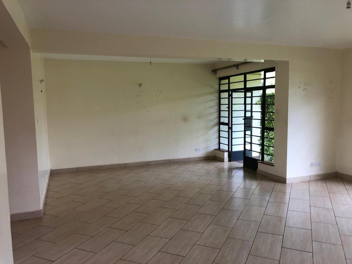 5 Bed Townhouse with En Suite in Kiambu Road - 3