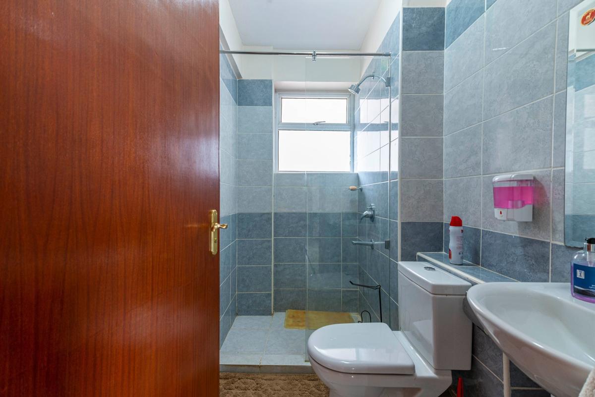 3 Bed Apartment with En Suite in Kileleshwa - 10