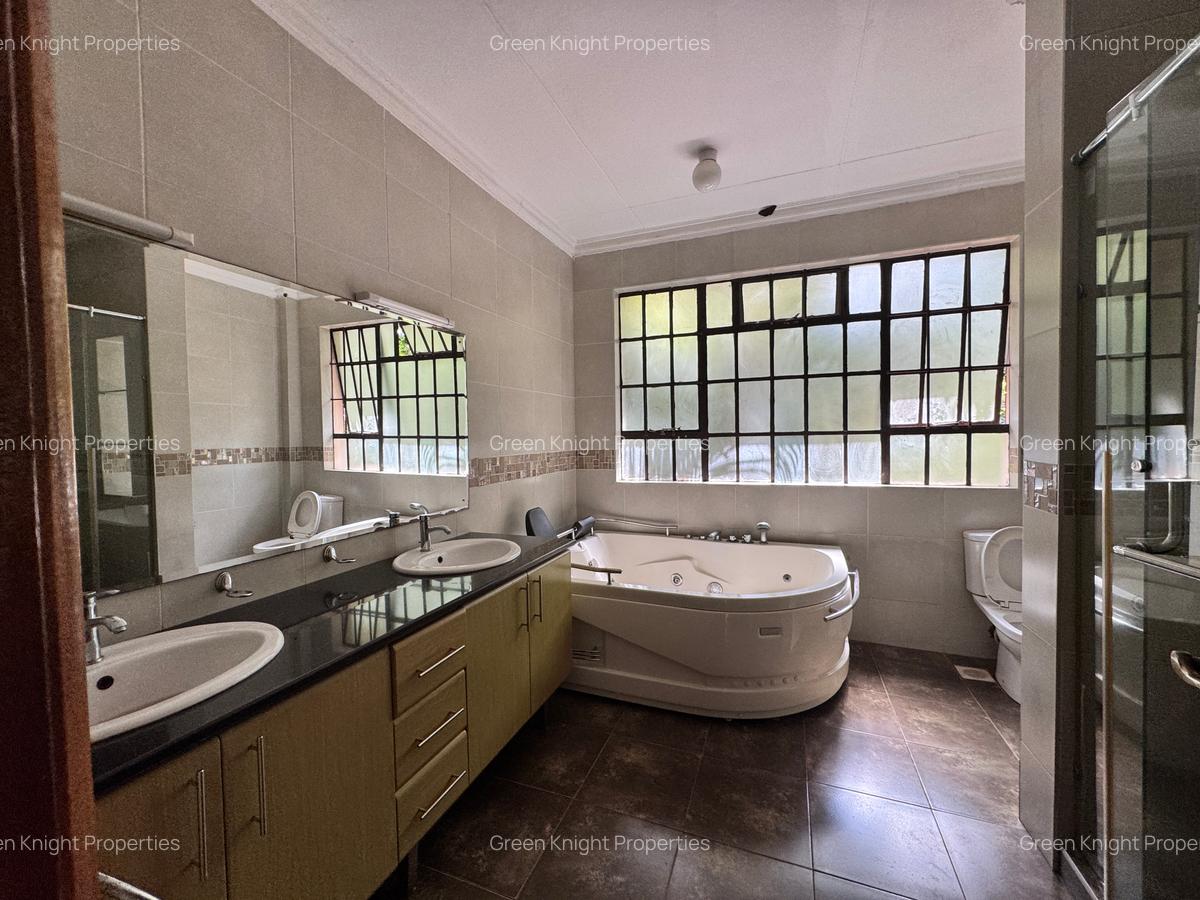 4 Bed House with En Suite in Karen - 14