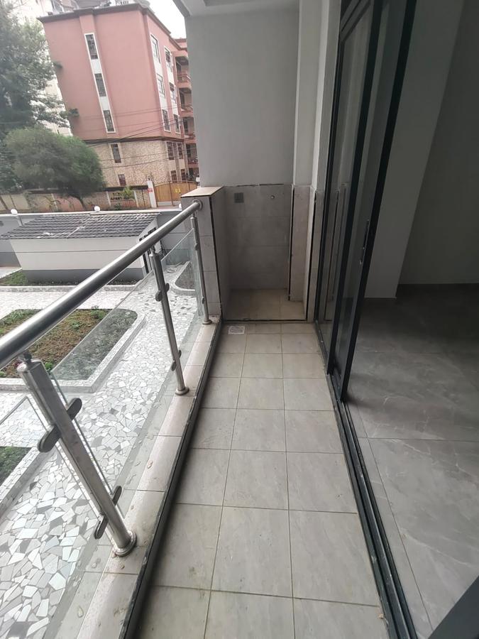 Serviced 1 Bed Apartment with En Suite in Lavington - 8