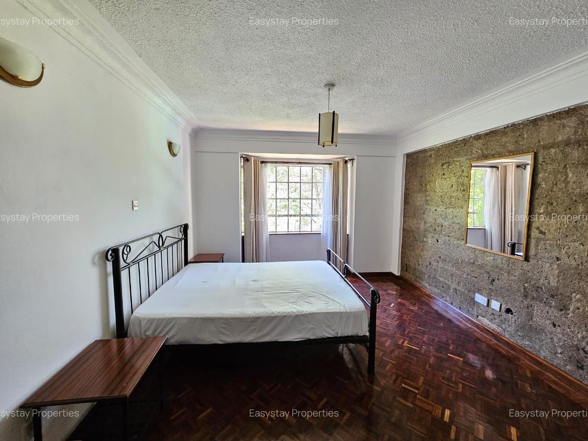 Furnished 2 Bed Apartment with En Suite in Brookside - 4