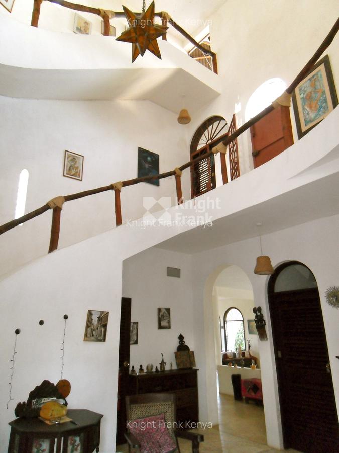 4 Bed Villa with Swimming Pool at Mtwapa Creek - 5