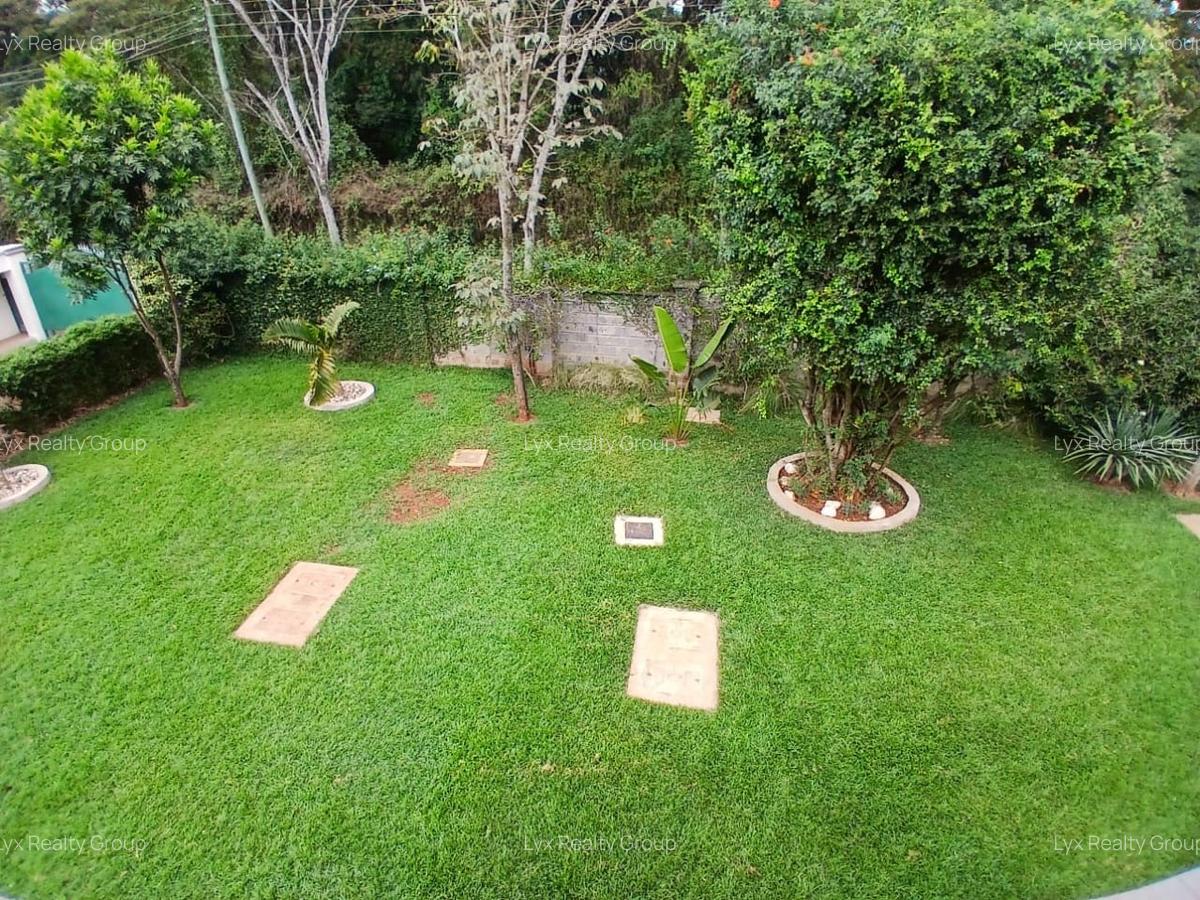 4 Bed Townhouse with En Suite in Karen - 13