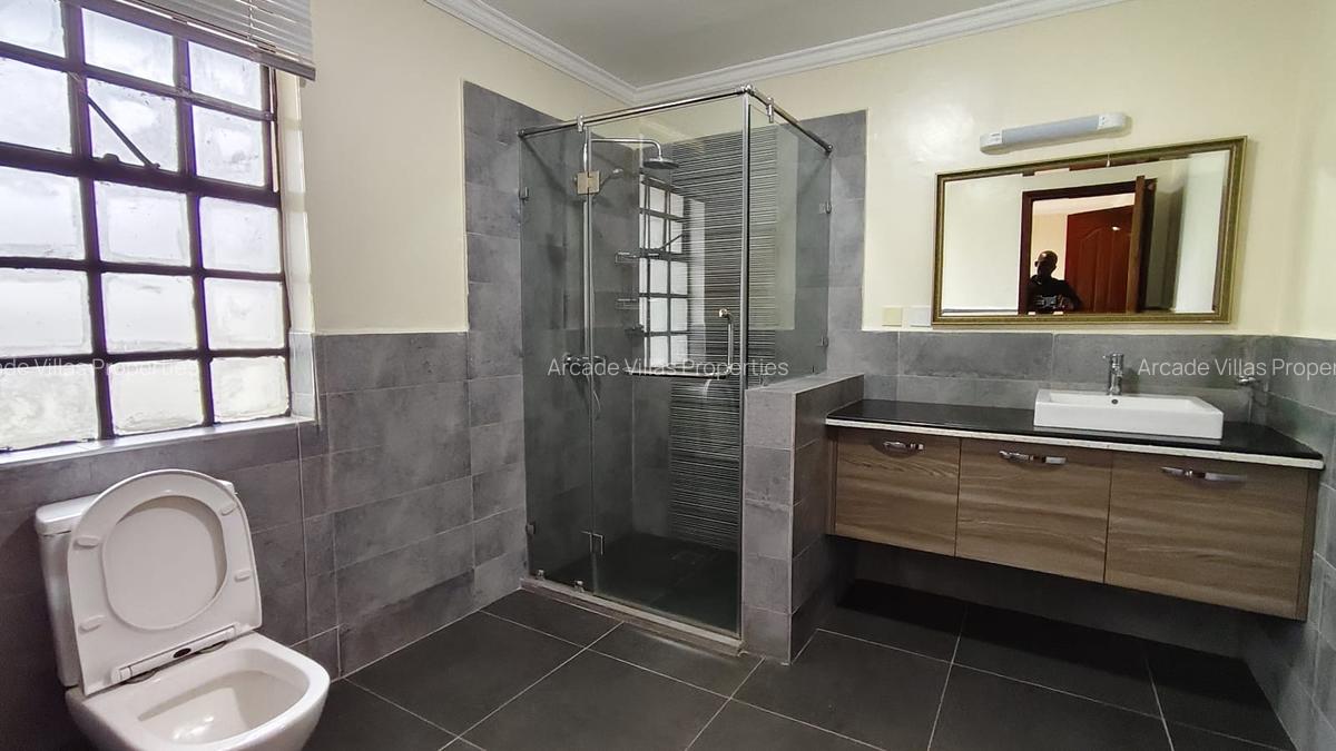 4 Bed Apartment with Staff Quarters in Kitisuru - 6