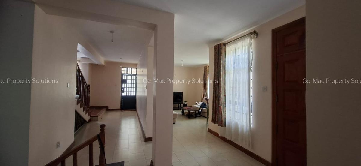 6 Bed House with En Suite in Runda - 7