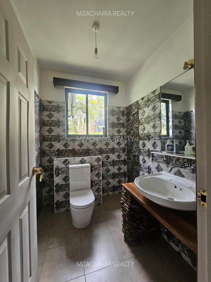 3 Bed Villa with Garden in Kiambu Road - 12