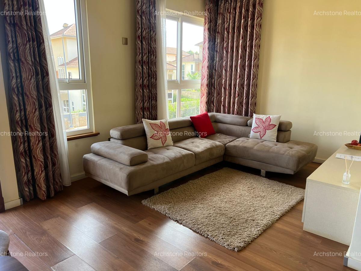 4 Bed Townhouse with En Suite in Runda - 3