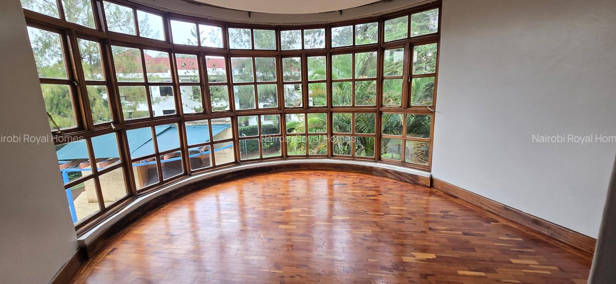 4 Bed House with En Suite at Runda Road - 11