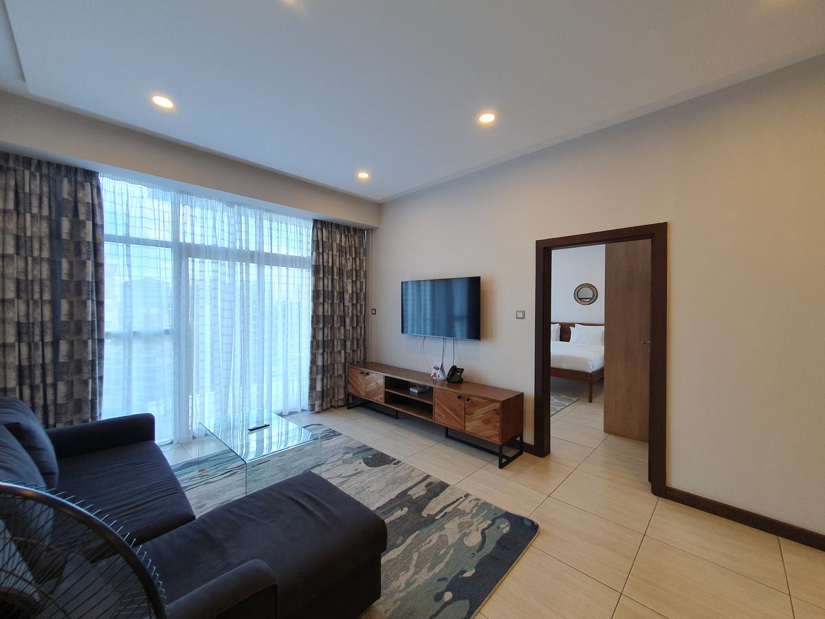 1 Bed Apartment with En Suite at Skynest - 3