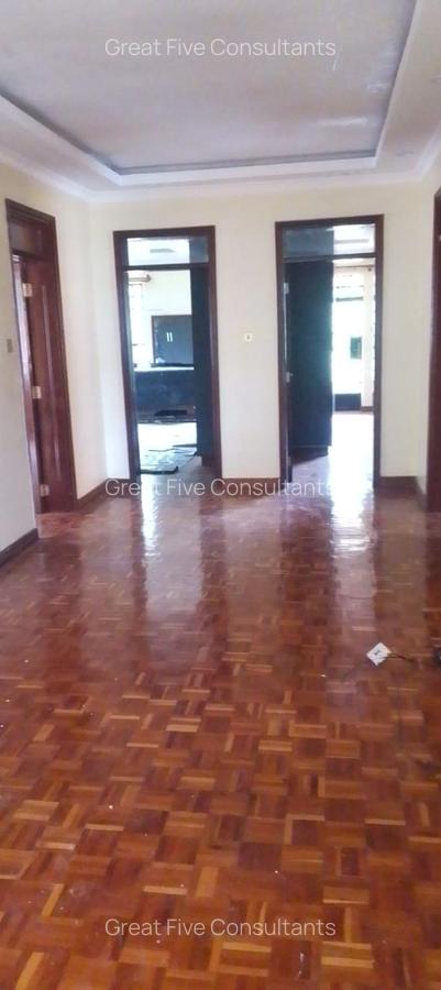 5 Bed Villa with En Suite in Runda - 9