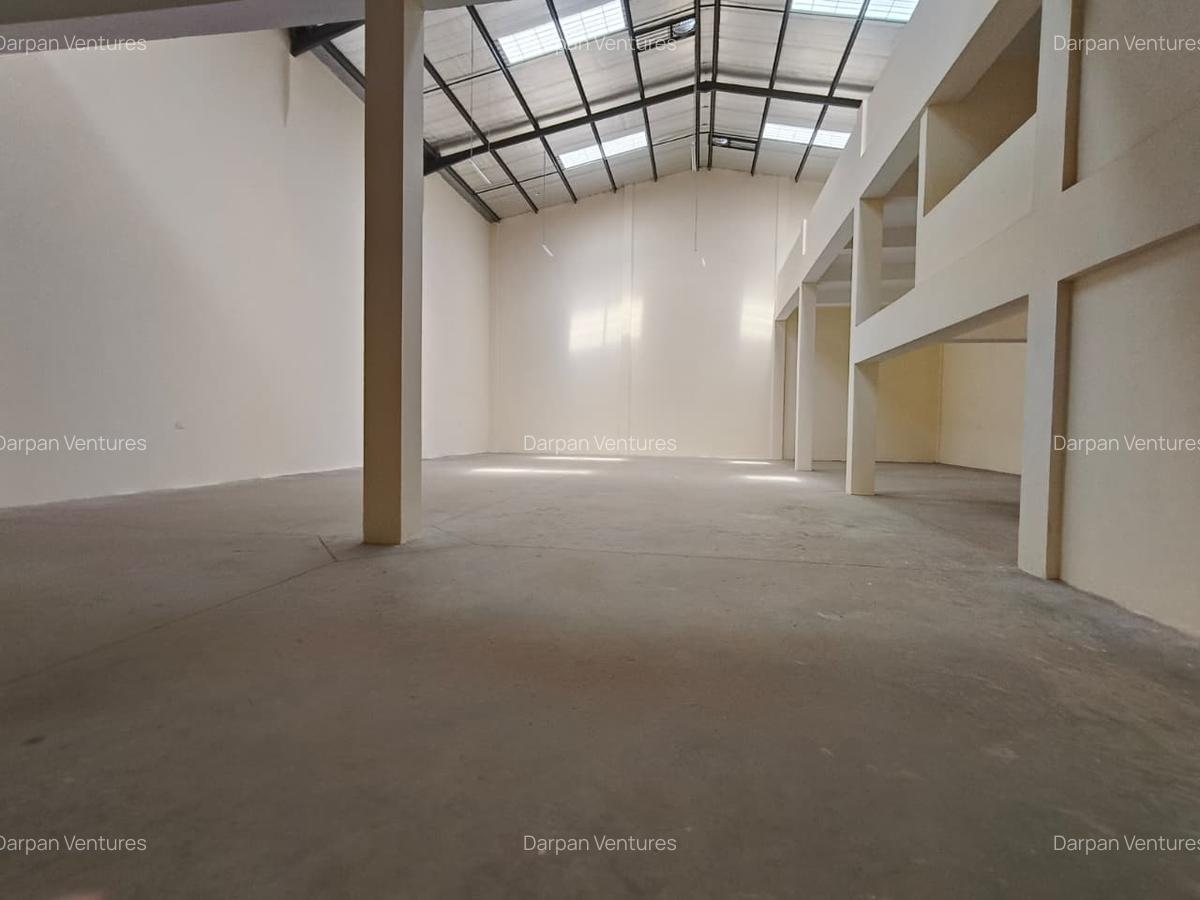 7,637 ft² Warehouse with Service Charge Included in Ruaraka - 7