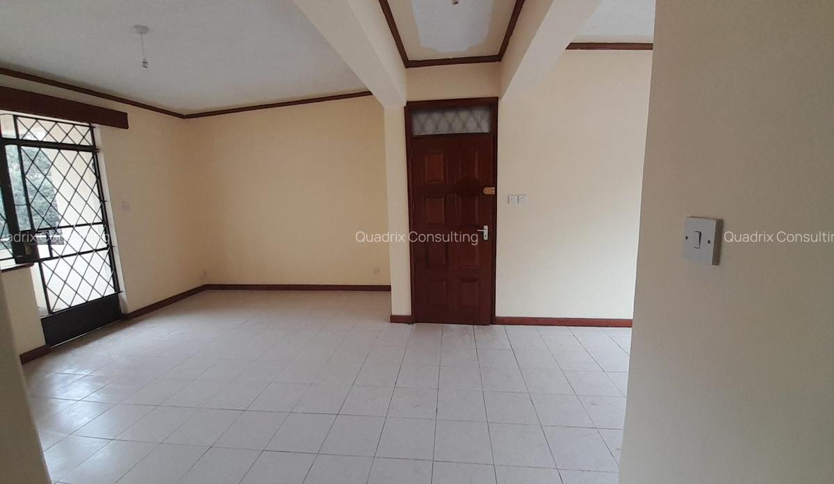 Serviced 2 Bed Apartment with En Suite in Kilimani - 2