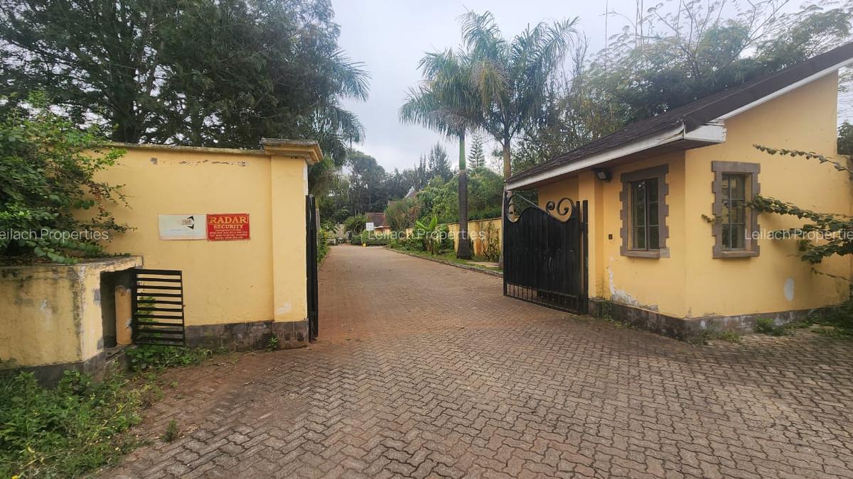 6 Bed House with En Suite in Karen - 7