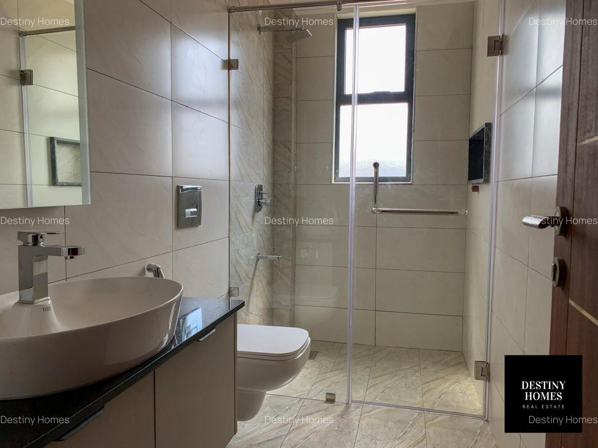 3 Bed Apartment with En Suite in Westlands Area - 8