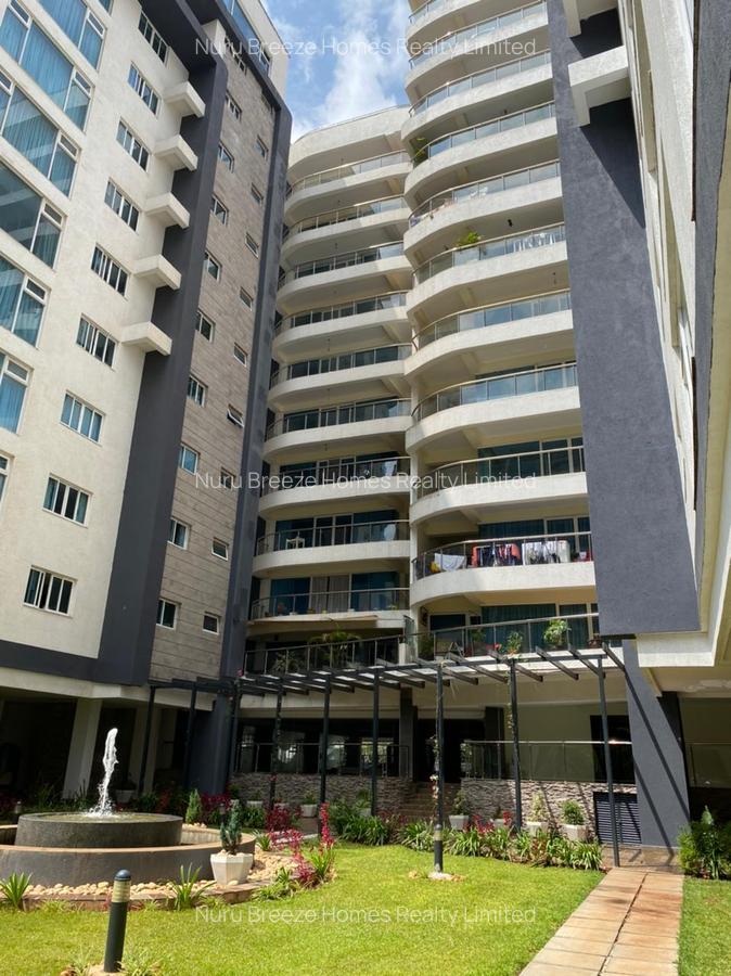 3 Bed Apartment with En Suite in Riverside - 11