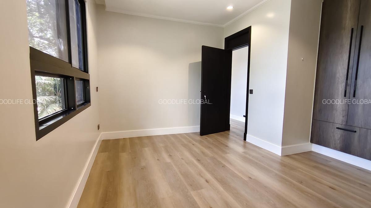 3 Bed House with En Suite at Gigiri - 11