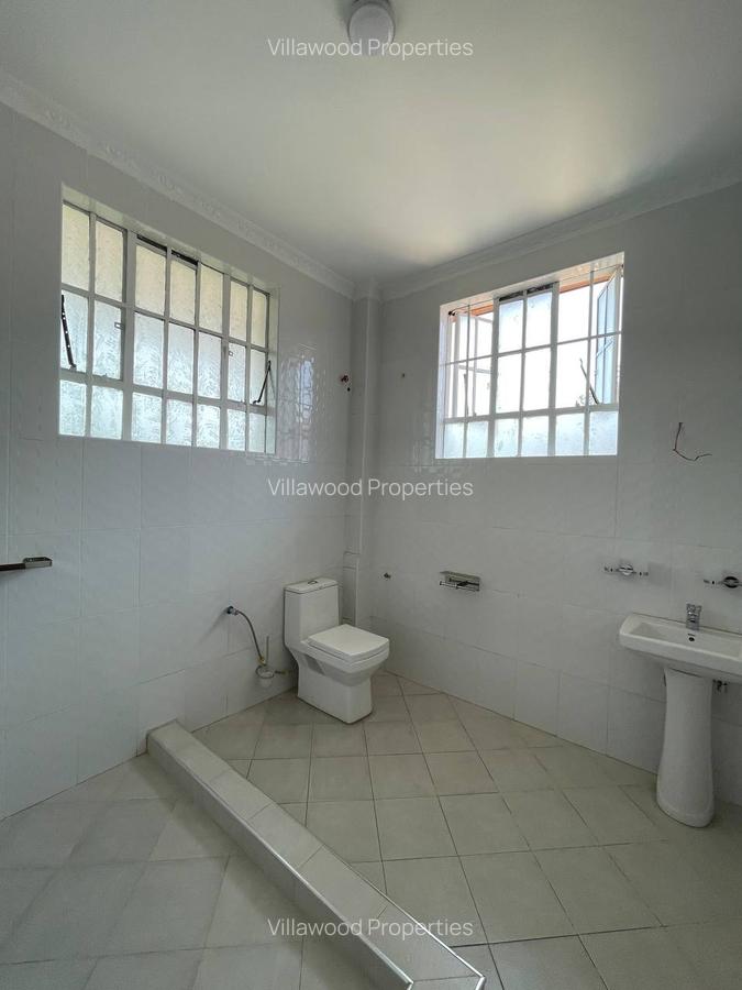 8 Bed Villa with En Suite in Muthaiga - 12