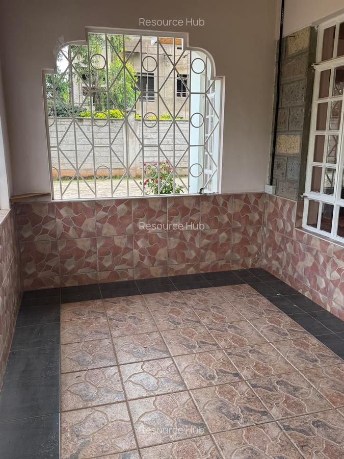 4 Bed House with En Suite at Hardy Area - 6