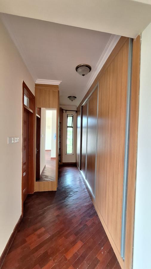 4 Bed Townhouse with En Suite at Kiambu Road - 9