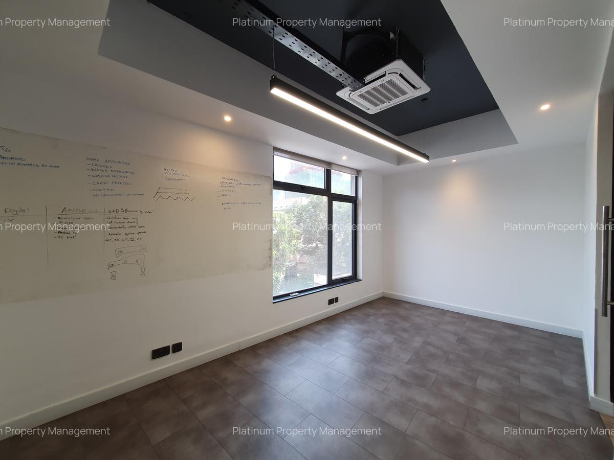 2,030 ft² Commercial Property with Service Charge Included at Parklands Rd - 6