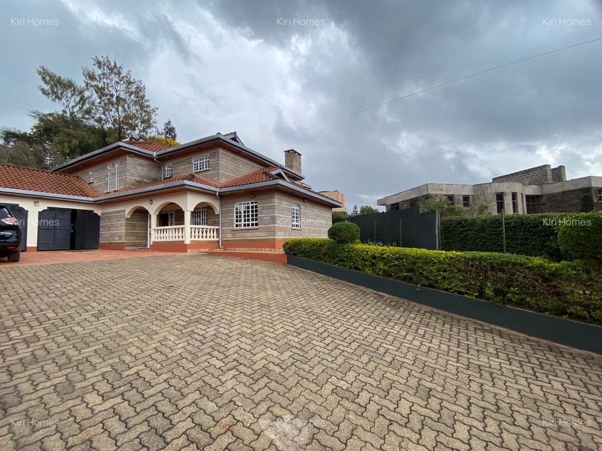 5 Bed Townhouse with En Suite in Nyari - 12