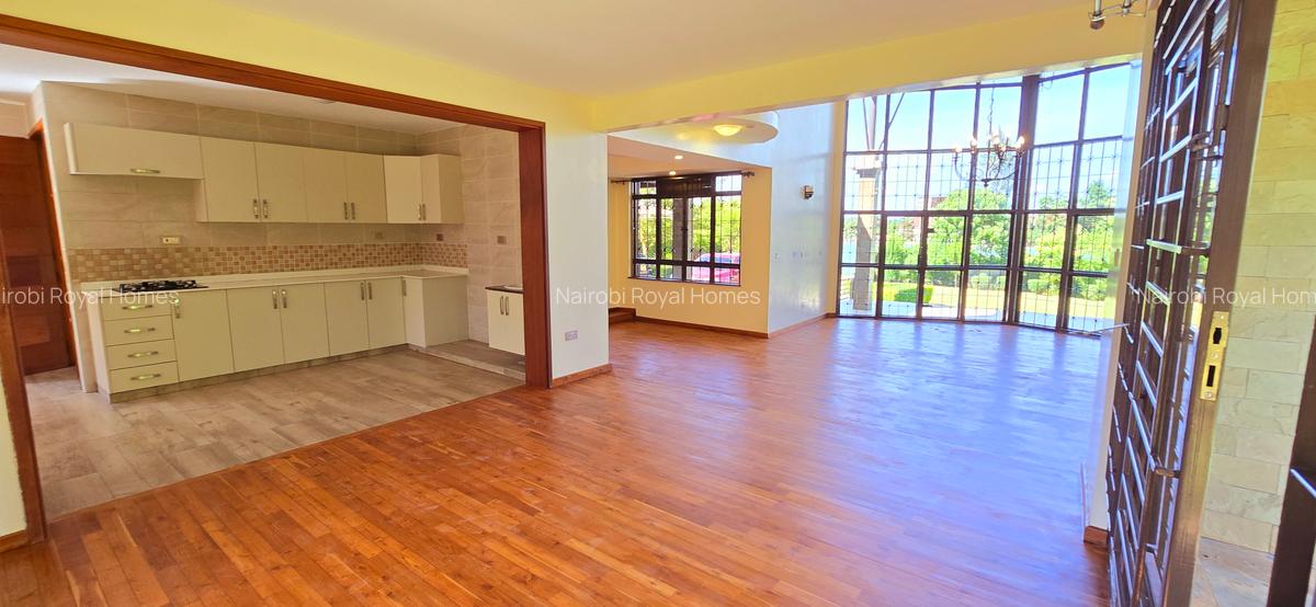 5 Bed House with En Suite at Runda Road - 18