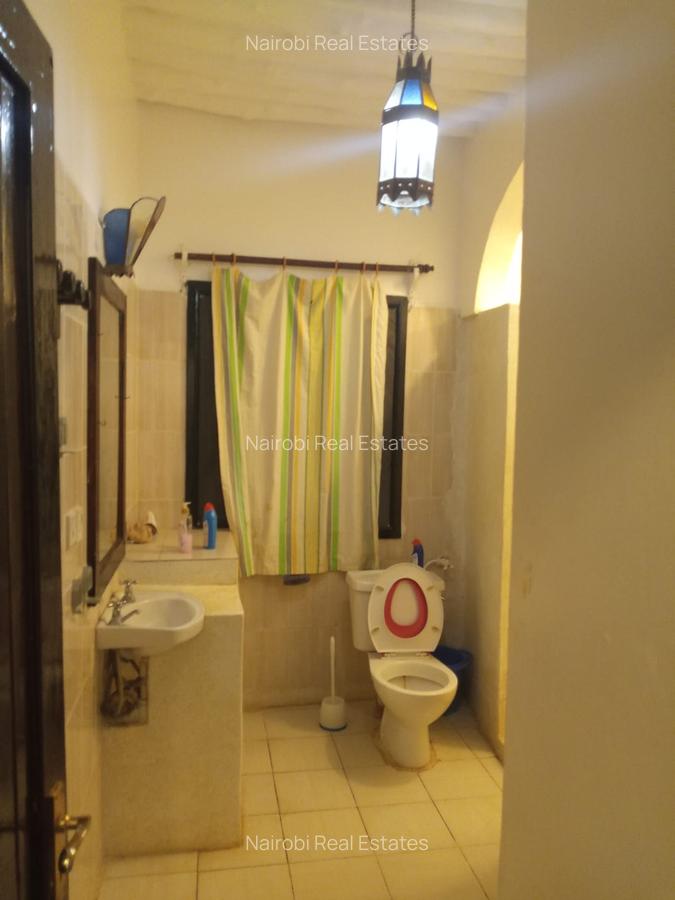 4 Bed House with Staff Quarters in Diani - 10