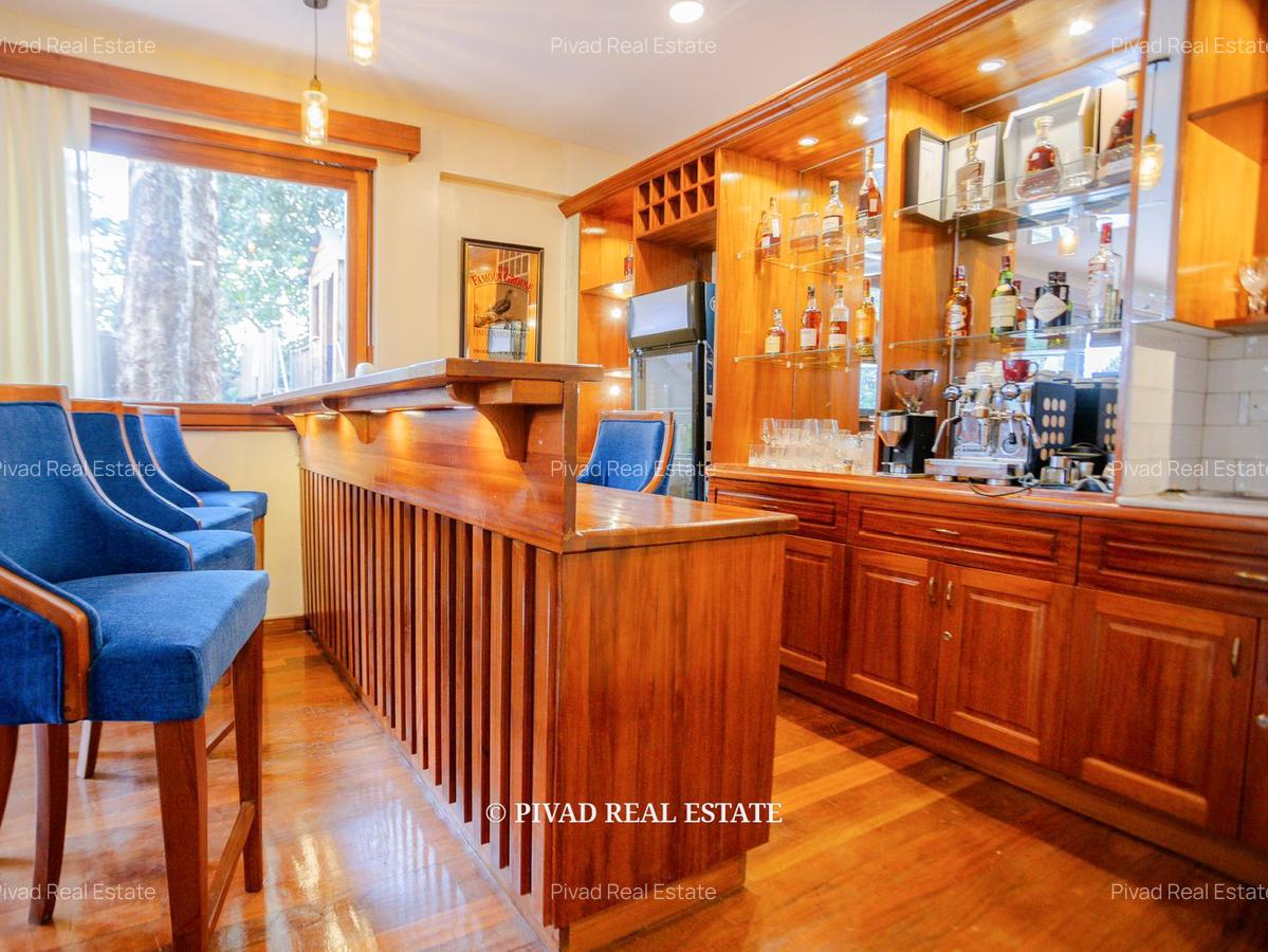7 Bed House with Swimming Pool in Loresho - 5