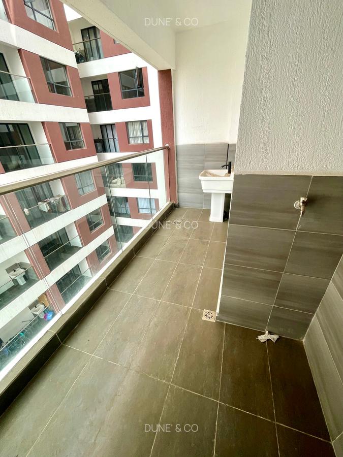 2 Bed Apartment with En Suite in Lavington - 7
