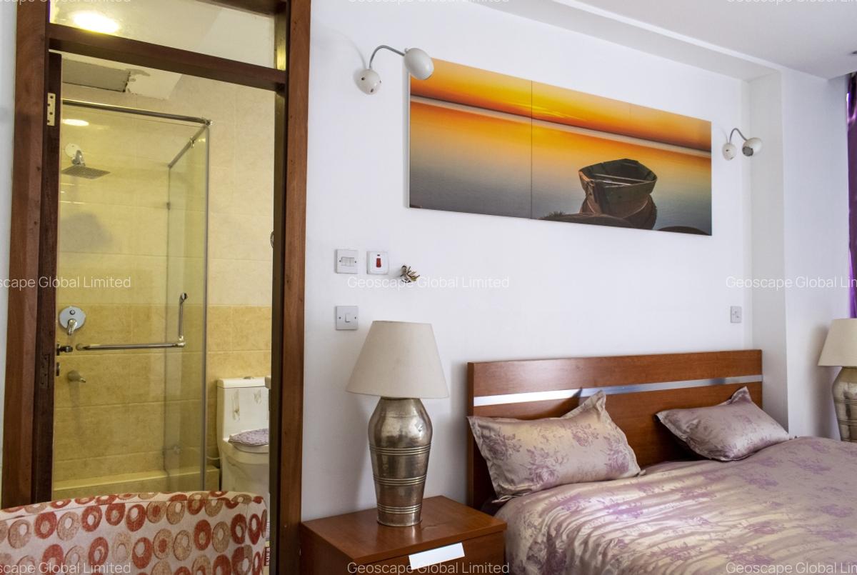 3 Bed Apartment with En Suite in Lavington - 6