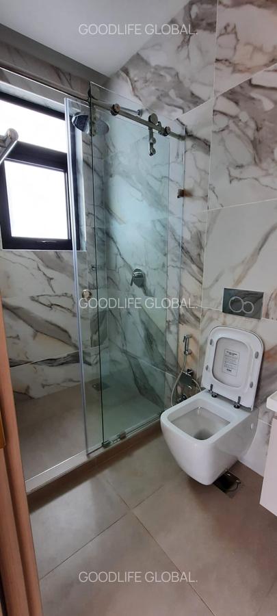 4 Bed Villa with En Suite in Lavington - 17