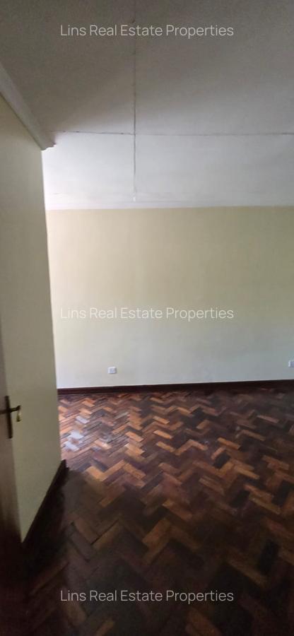 4 Bed Townhouse with En Suite in Lavington - 16