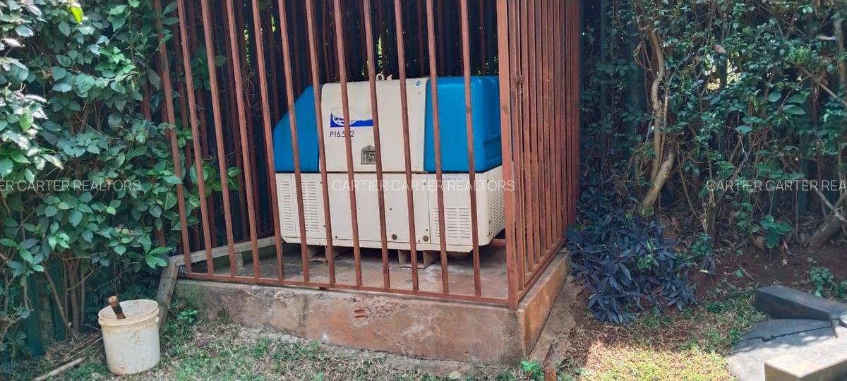 5 Bed House with En Suite in Gigiri - 9