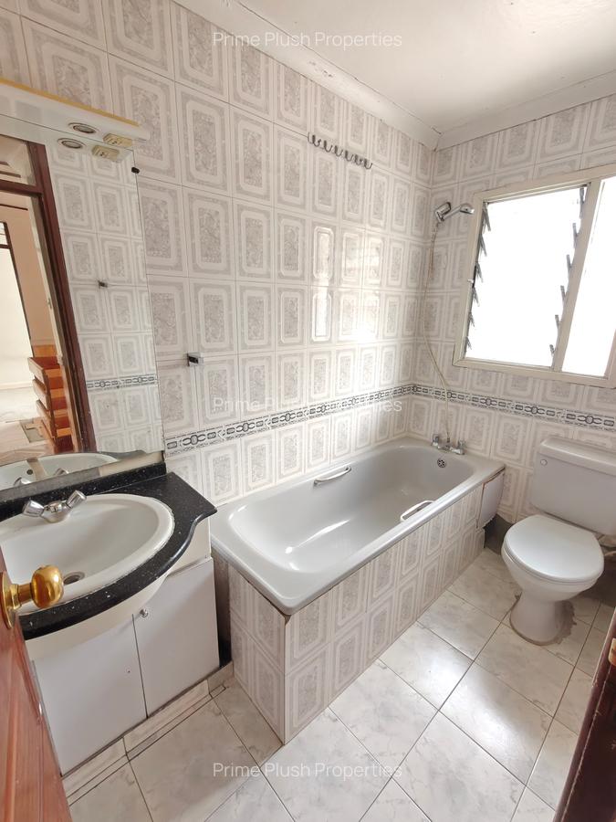 4 Bed House with Staff Quarters in South C - 9