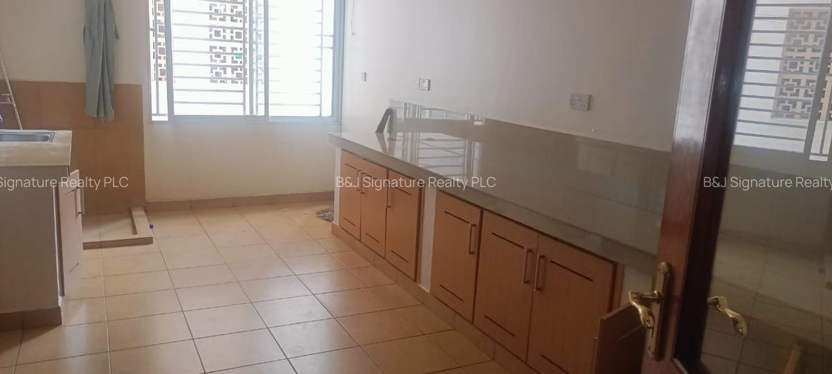 3 Bed Apartment with En Suite in Kileleshwa - 9