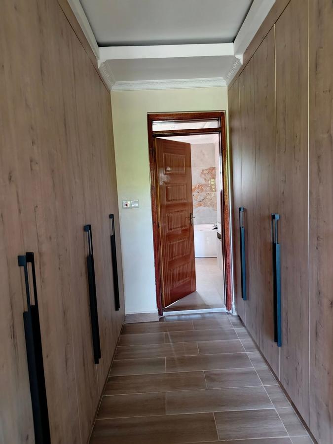 6 Bed House with En Suite in Kitisuru - 14