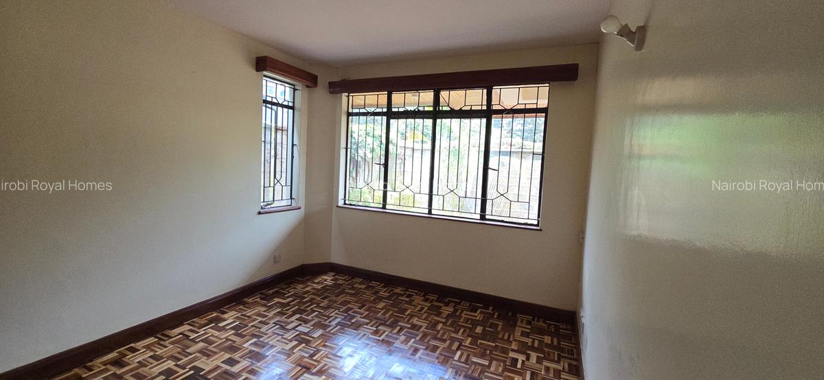 4 Bed Townhouse with En Suite at Lavington Ndoto Road - 16