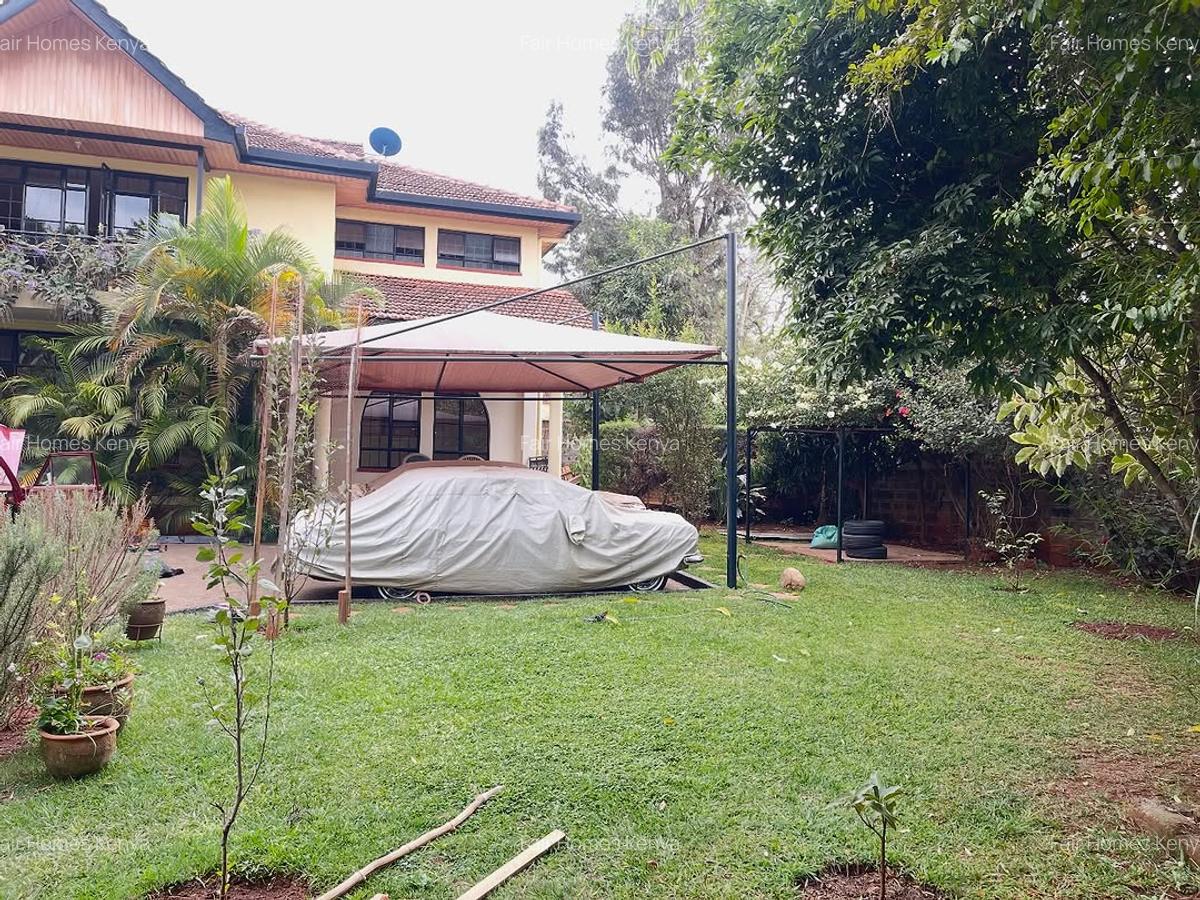 4 Bed Townhouse with En Suite at Lavington Green - 1