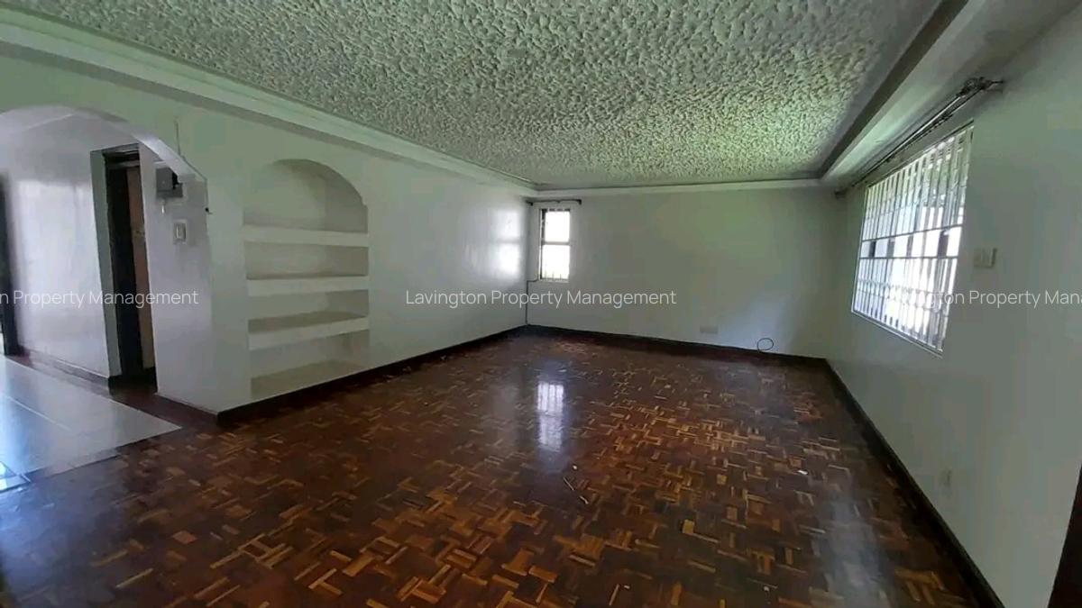 4 Bed Townhouse with En Suite at Lavington Green - 4